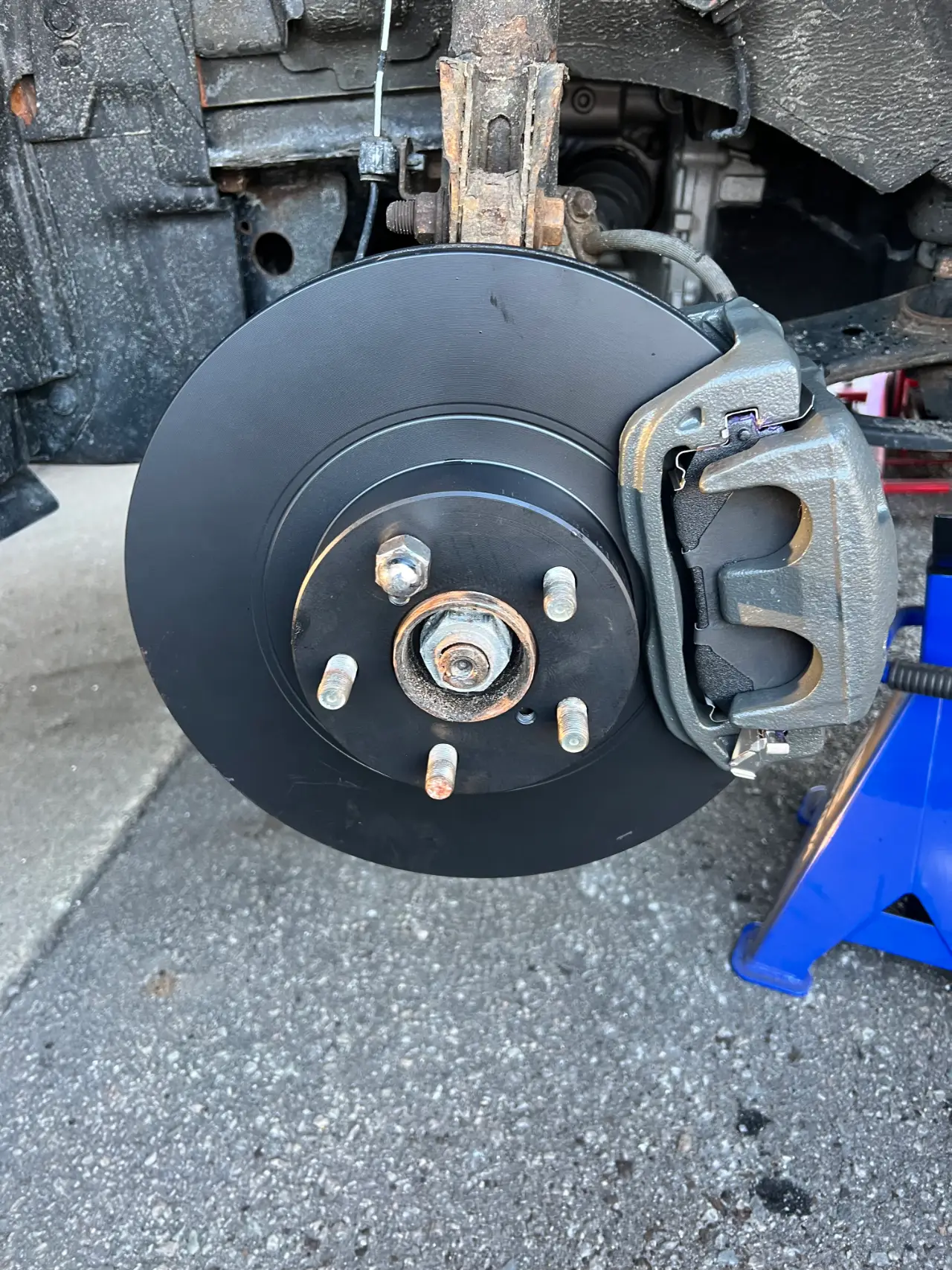 Battery replacement service in Warren, Rhode Island